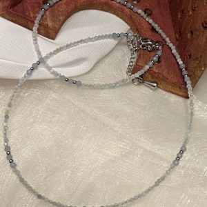 Morganite e Calcedónia Colar